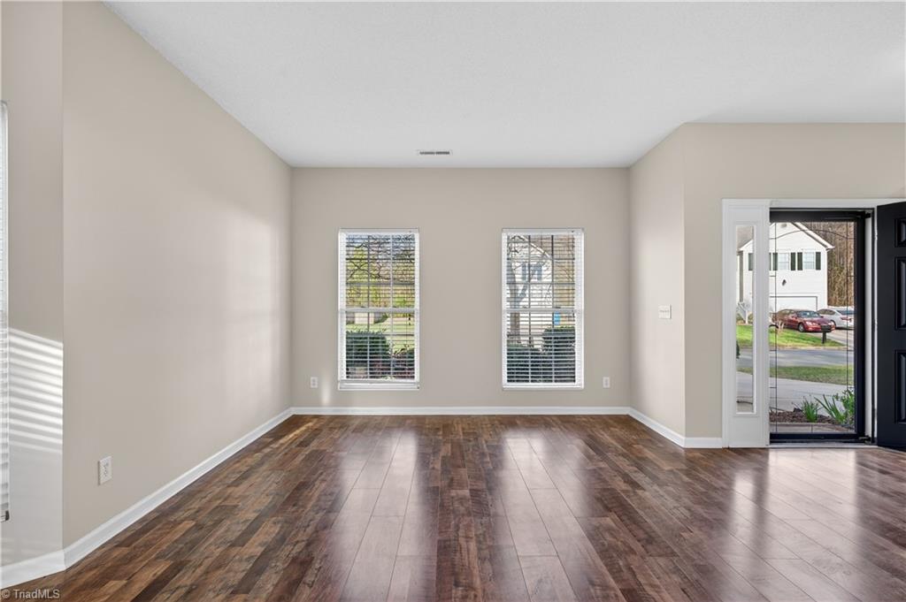 1317 Sharp Ridge Road Greensboro, NC 27406 - Photo 7 of 48