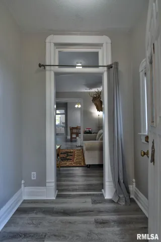 $130,000 | 801 East Park Street, Taylorville, IL 62568