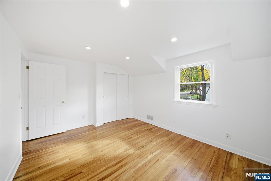 61 Rose Street Cresskill, NJ 07626 - Photo 20 of 48