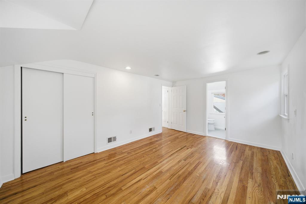 61 Rose Street Cresskill, NJ 07626 - Photo 30 of 48