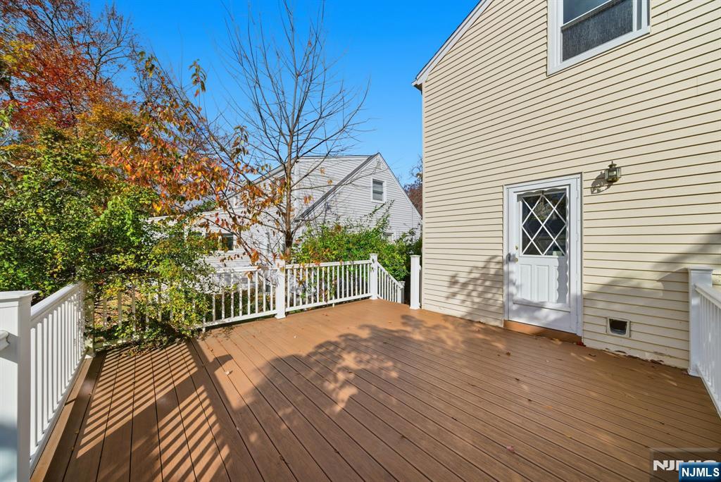 61 Rose Street Cresskill, NJ 07626 - Photo 37 of 48