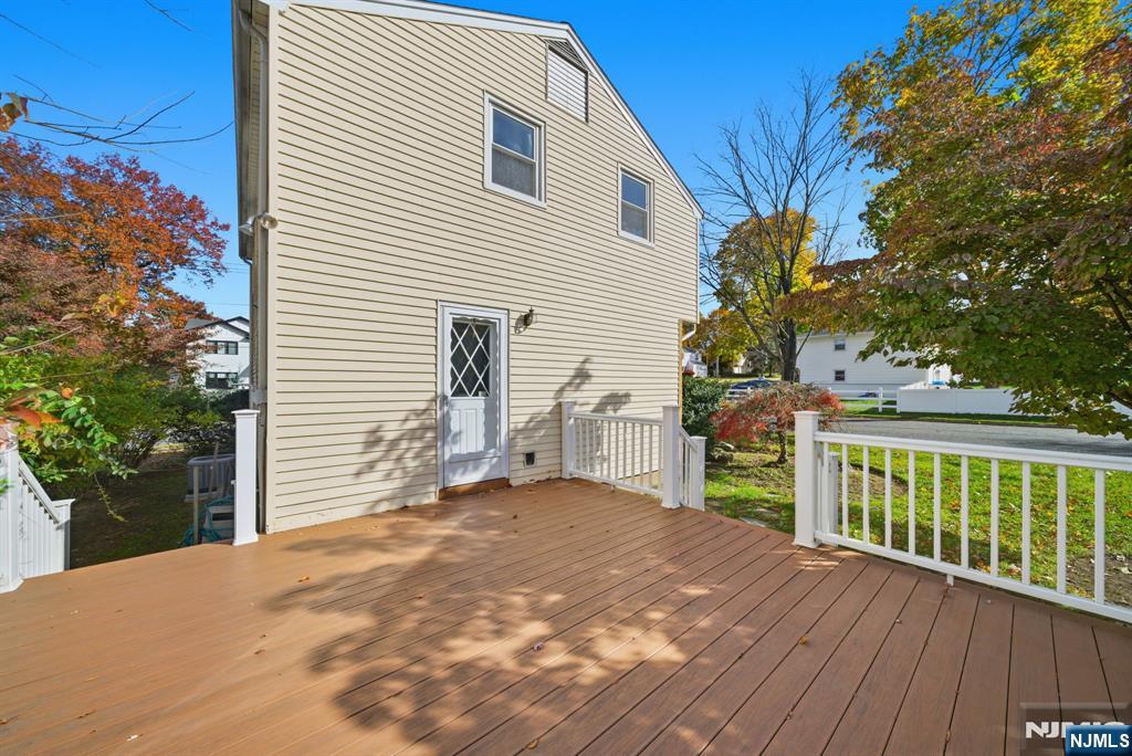 61 Rose Street Cresskill, NJ 07626 - Photo 38 of 48