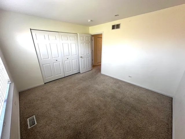 $390,000 | 3134 Kyra Lane, Elgin, IL 60124