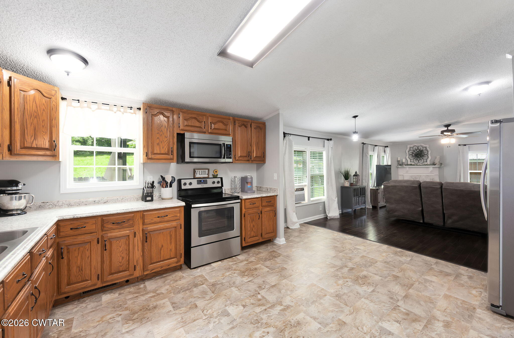 468 Red Lane Jackson, TN 38301 - Photo 7 of 17 Kitchen