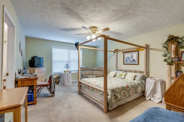 $279,000 | 128 Pin Oaks Lane, Hohenwald, TN 38462