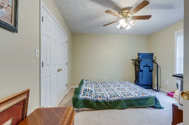 $279,000 | 128 Pin Oaks Lane, Hohenwald, TN 38462