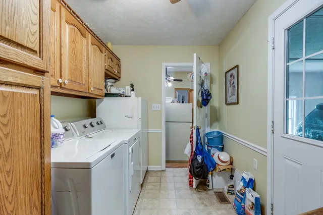 $279,000 | 128 Pin Oaks Lane, Hohenwald, TN 38462