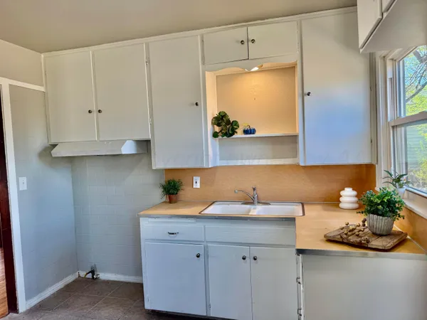 $99,500 | 2015 Oak Drive, Amarillo, TX 79107