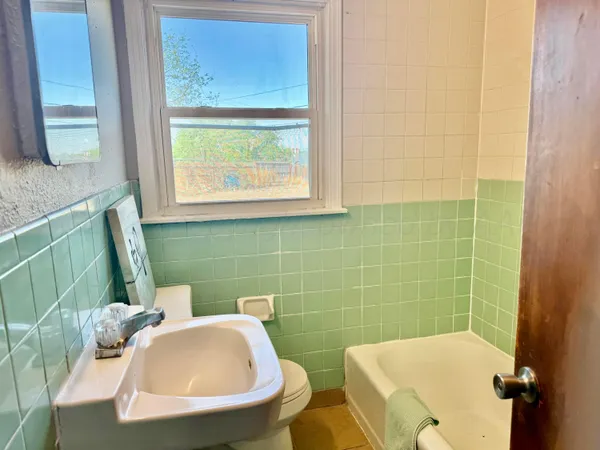 $99,500 | 2015 Oak Drive, Amarillo, TX 79107