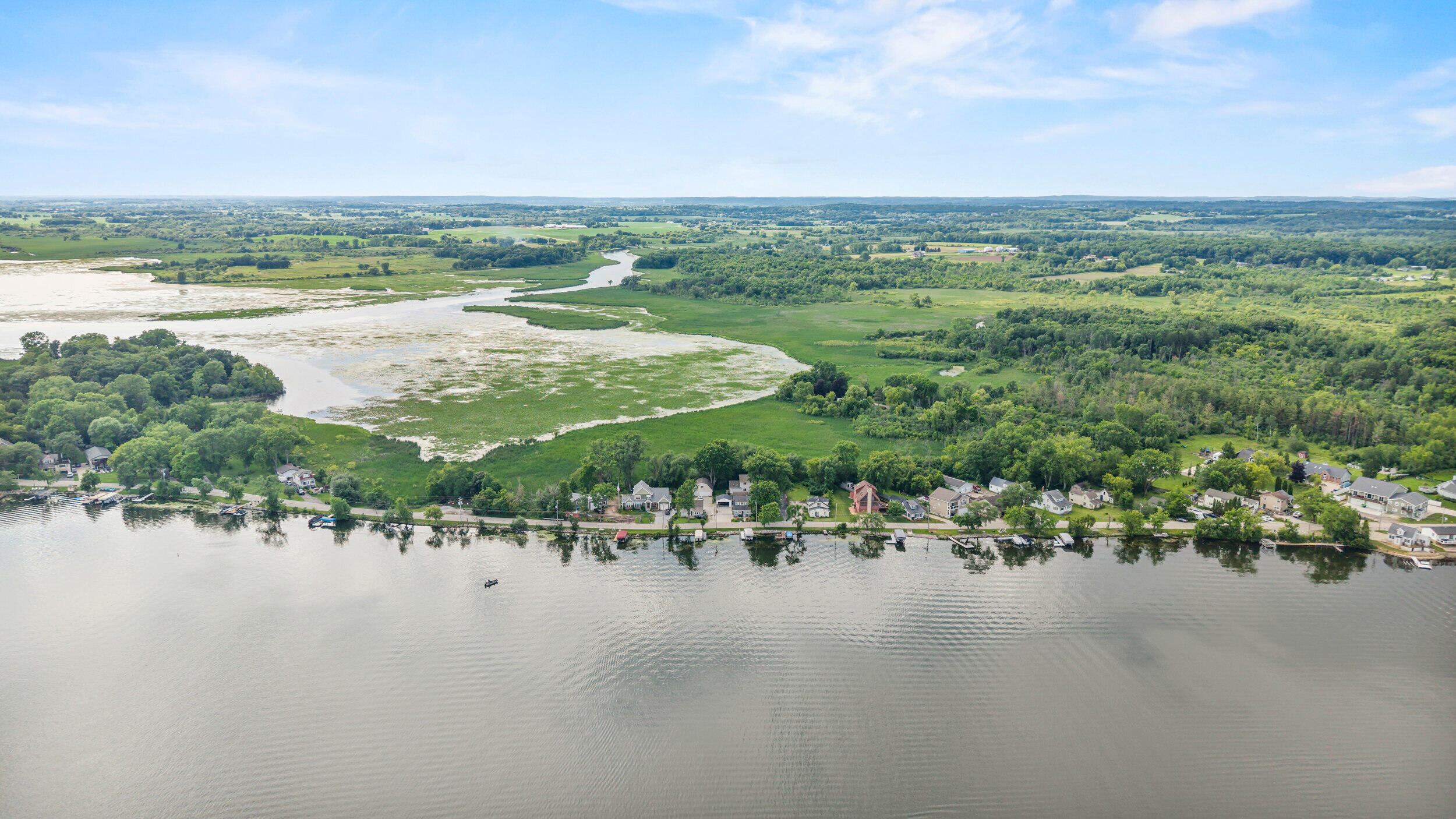7110 North Tichigan Road Waterford, WI 53185 - Photo 19 of 34 16_dji_20260625165820_0260_d