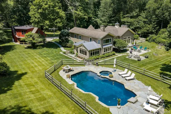 $3,150,000 | 28 Bayberry Lane, Bedford Corners, NY 10549