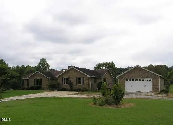 $3,500 | 7925 Ragan Road, Apex, NC 27502