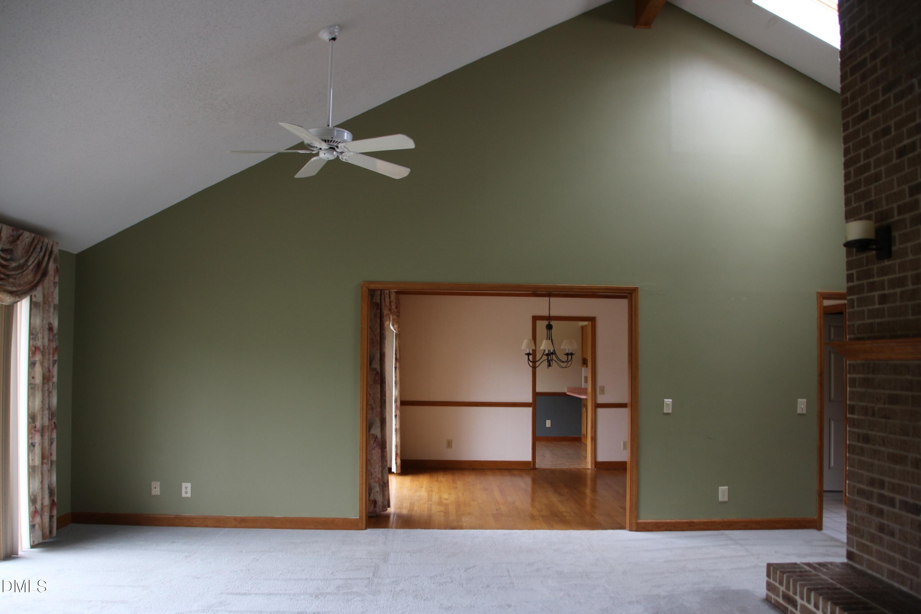 7925 Ragan Road Apex, NC 27502 - Photo 4 of 18 IMG_0102