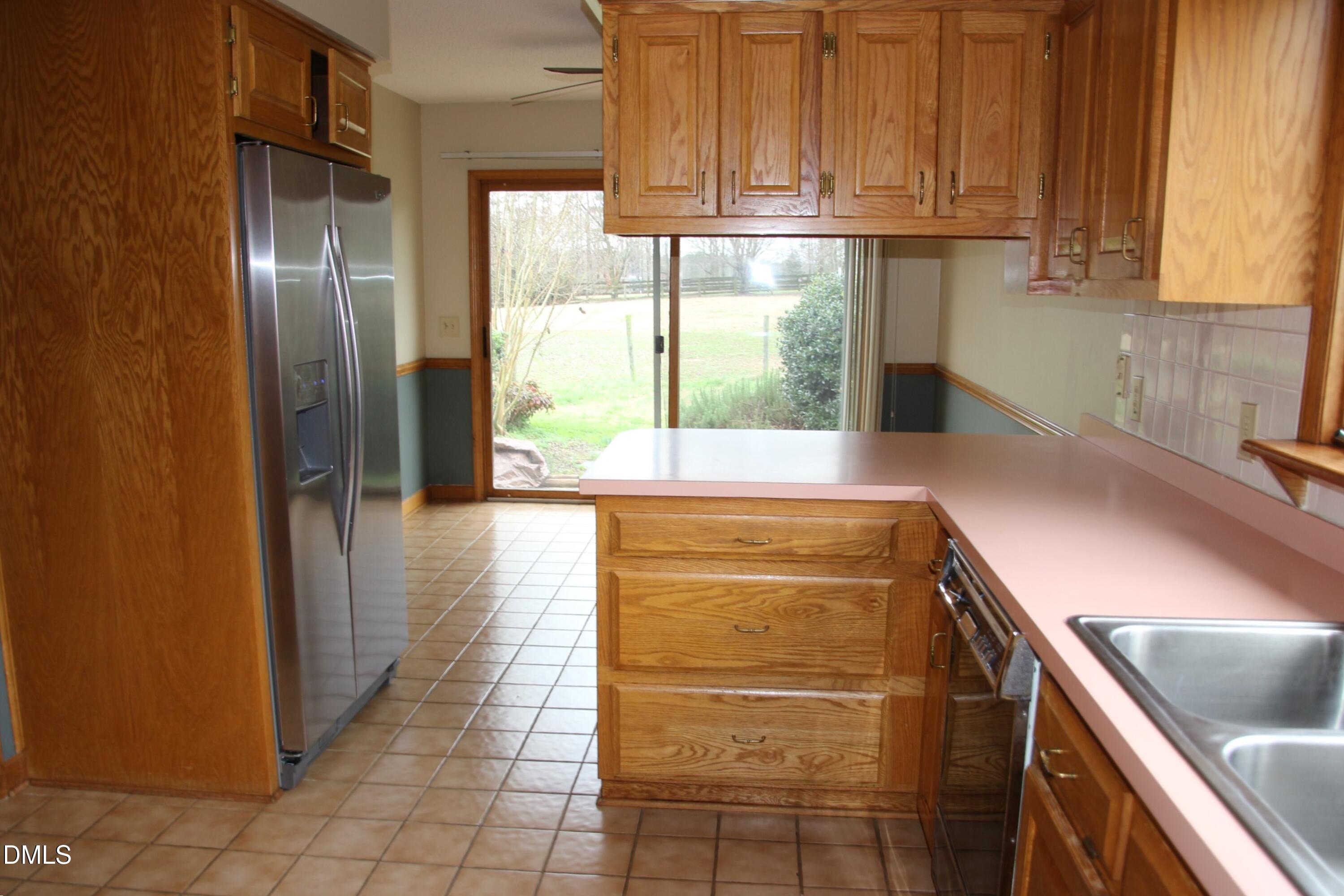 7925 Ragan Road Apex, NC 27502 - Photo 7 of 18 IMG_0112