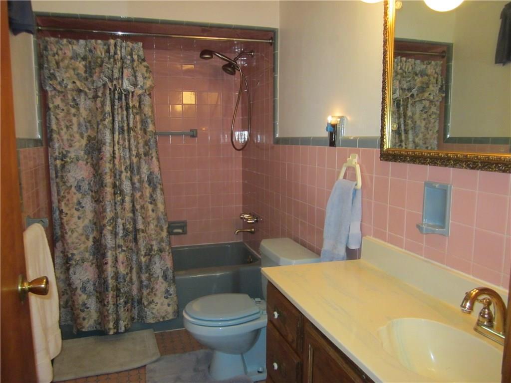 505 Chestnut Street Springdale, PA 15144 - Photo 14 of 23 Gallery Image 14
