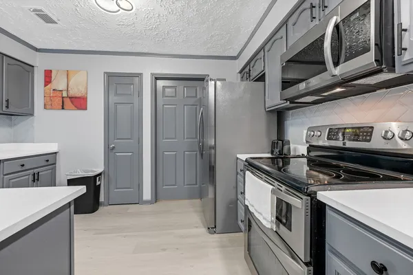 $6,000 | 2903 Dunrich Court, League City, TX 77573