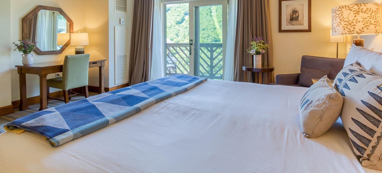 7412 Mountain Road, Unit 216 Stowe, VT 05672 - Photo 11 of 13