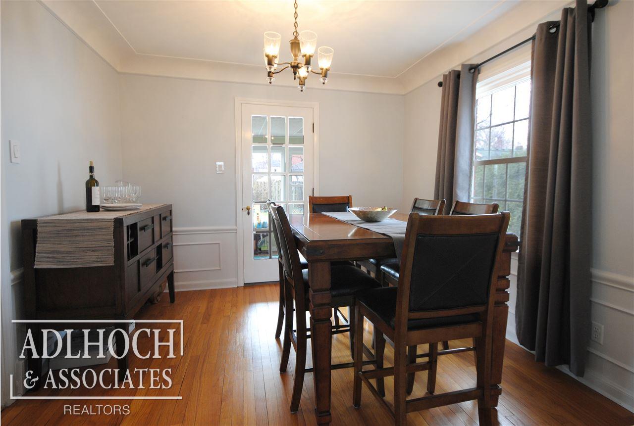 1677 Prestwick Road Grosse Pointe Woods, MI 48236 - Photo 6 of 19