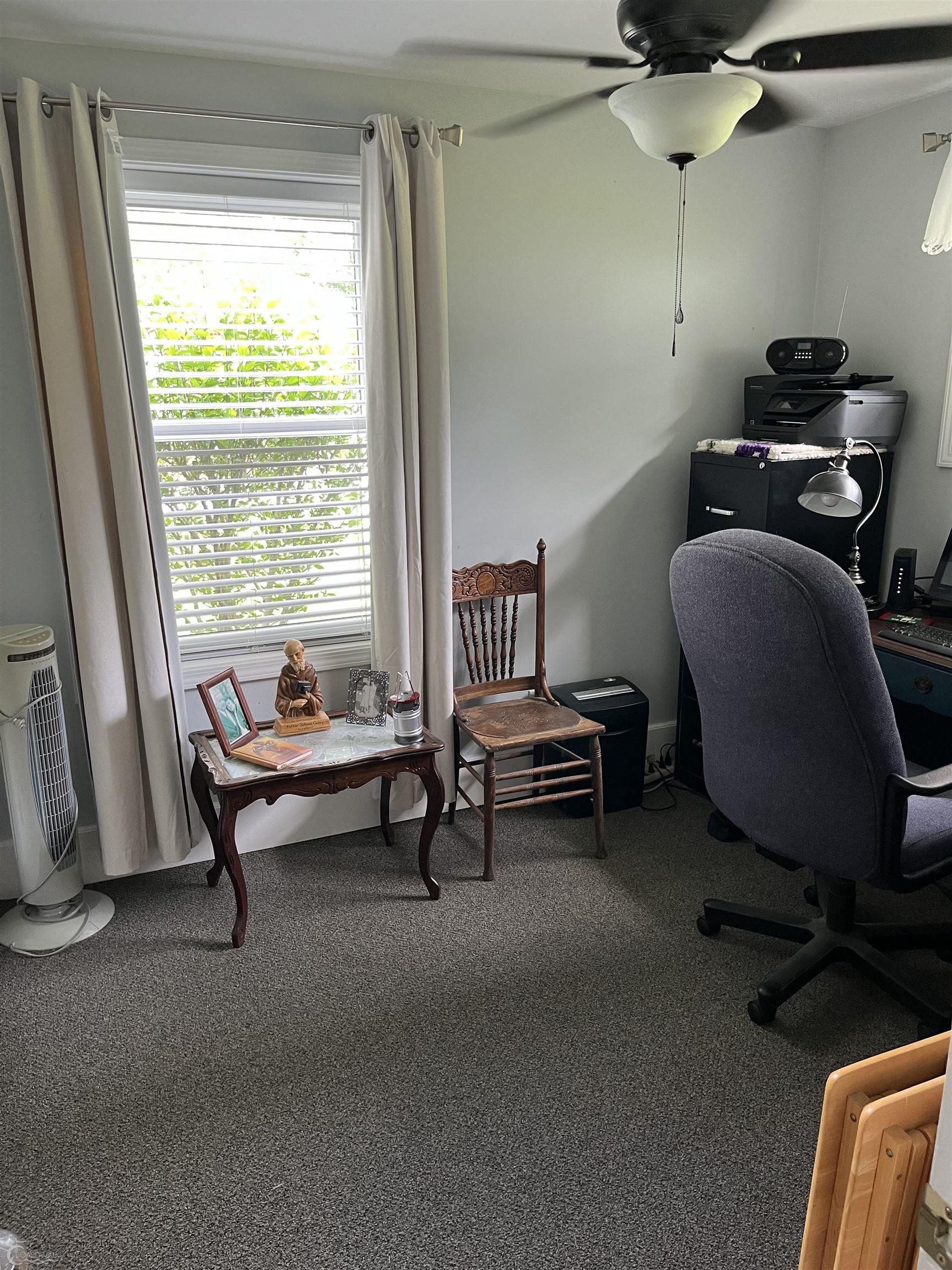 33733 Hooker Road New Baltimore, MI 48047 - Photo 12 of 21 50142872-51012242-ad6a-4e0f-bf54-cb7c2a7a3d2a.JPG