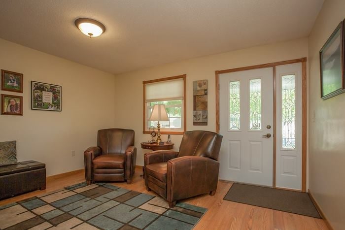 208 Schnoebelen Street Riverside, IA 52327 - Photo 2 of 25 Gallery Image 2