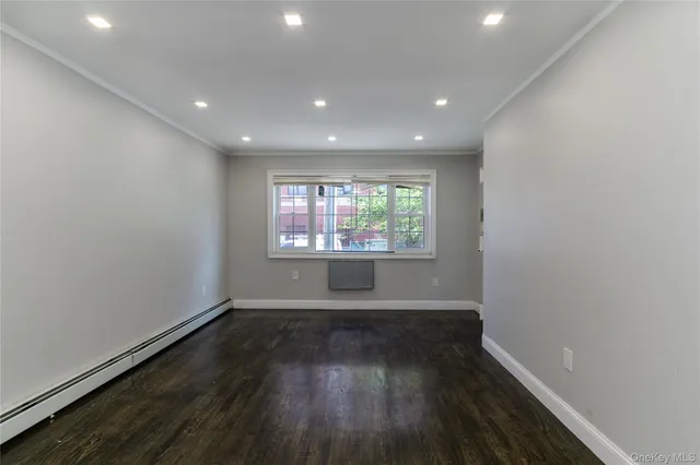 $1,299,000 | 2-15 Beach 96th Street | Rockaway Beach