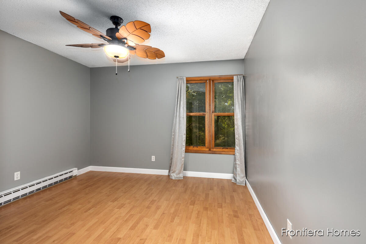 13285 Harris Road Chesaning, MI 48616 - Photo 20 of 35 IMG_1016