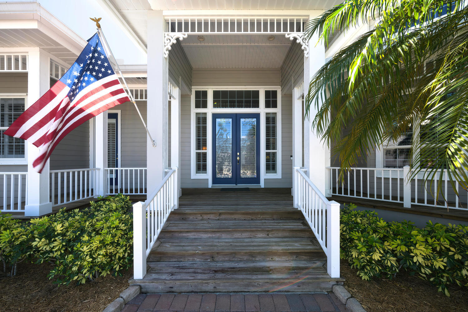 1560 Southwest Dyer Point Road Palm City, FL 34990 - Photo 2 of 40 1560 Dyer Point