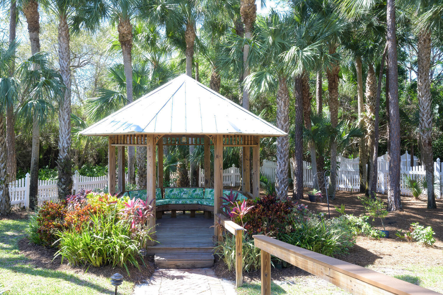 1560 Southwest Dyer Point Road Palm City, FL 34990 - Photo 30 of 40 1560 Dyer Point