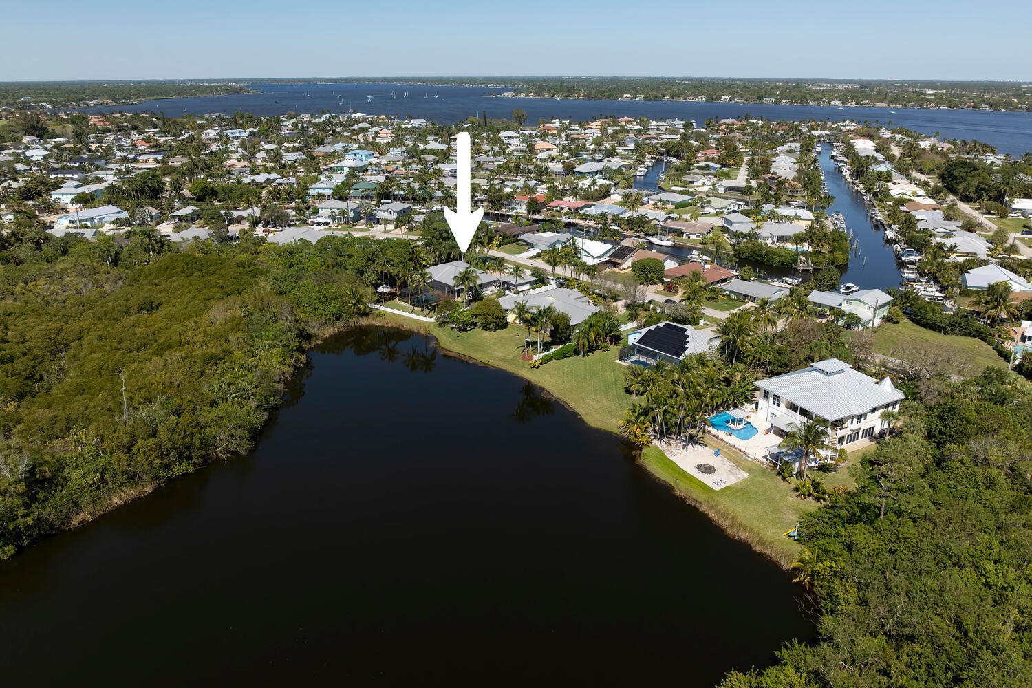 1560 Southwest Dyer Point Road Palm City, FL 34990 - Photo 36 of 40 1560 Dyer Point