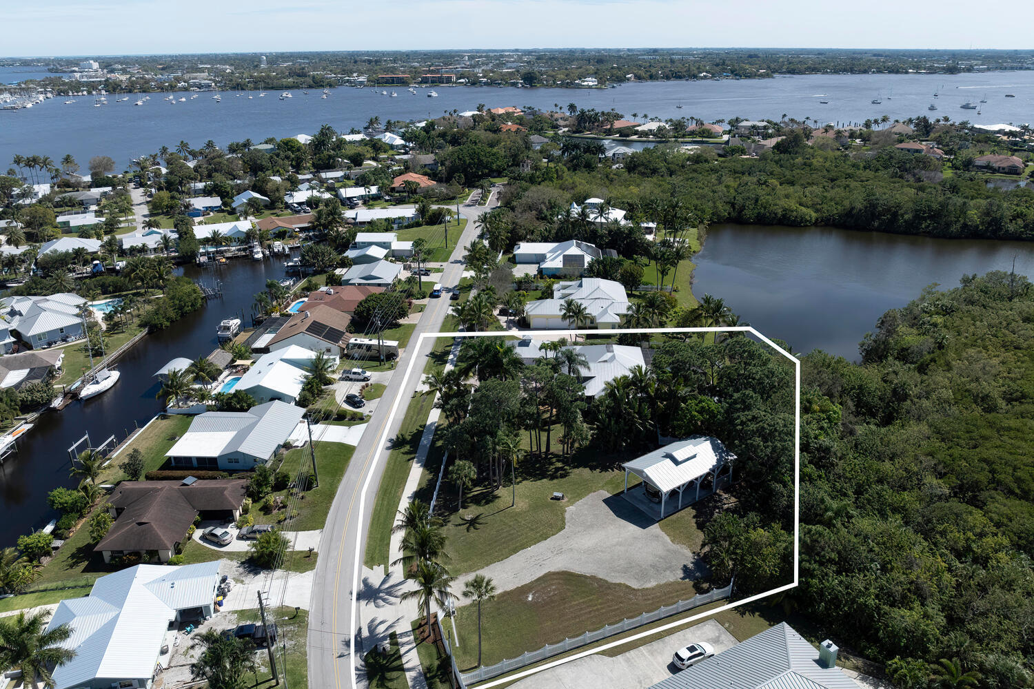 1560 Southwest Dyer Point Road Palm City, FL 34990 - Photo 38 of 40 1560 Dyer Point