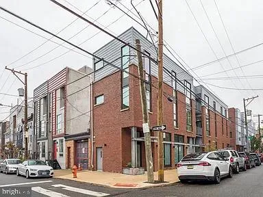 $1,900 | 820 East Thompson Street, Unit E, Philadelphia, PA 19125