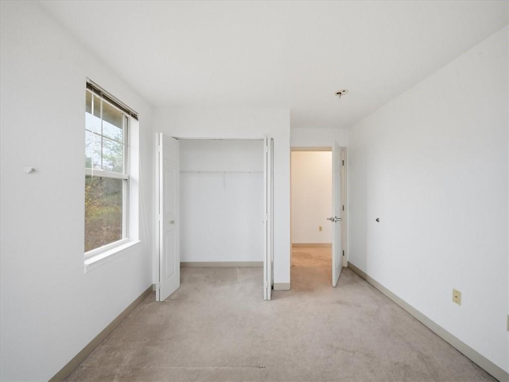 201 Whitridge Street Pittsburgh, PA 15213 - Photo 15 of 19 Gallery Image 15