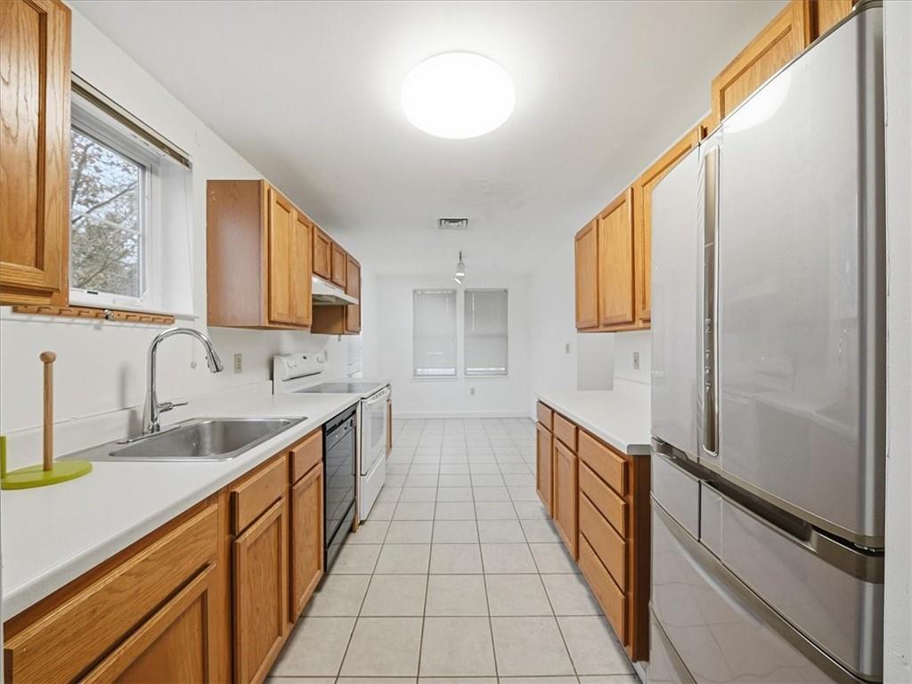 201 Whitridge Street Pittsburgh, PA 15213 - Photo 8 of 19 Gallery Image 8