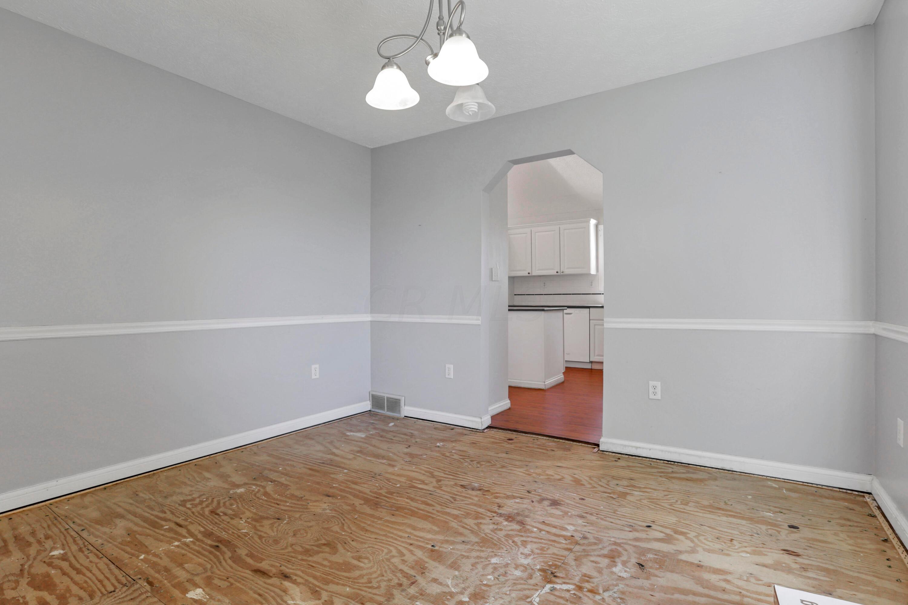 4909 Bixby Road Groveport, OH 43125 - Photo 12 of 58 0V3A1589