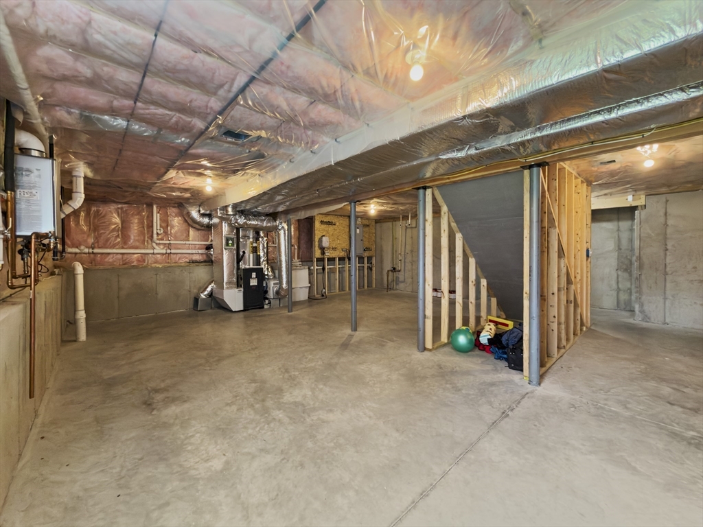 56 Cornelie Road Methuen, MA 01844 - Photo 37 of 38