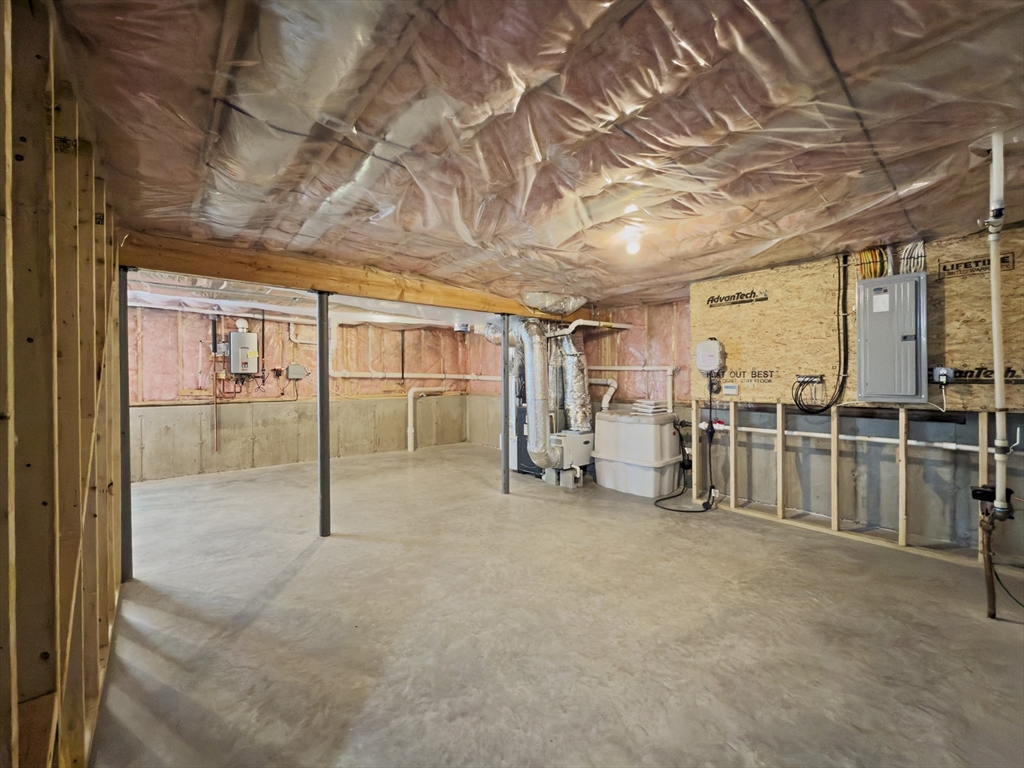 56 Cornelie Road Methuen, MA 01844 - Photo 38 of 38