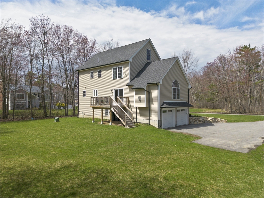 56 Cornelie Road Methuen, MA 01844 - Photo 7 of 38