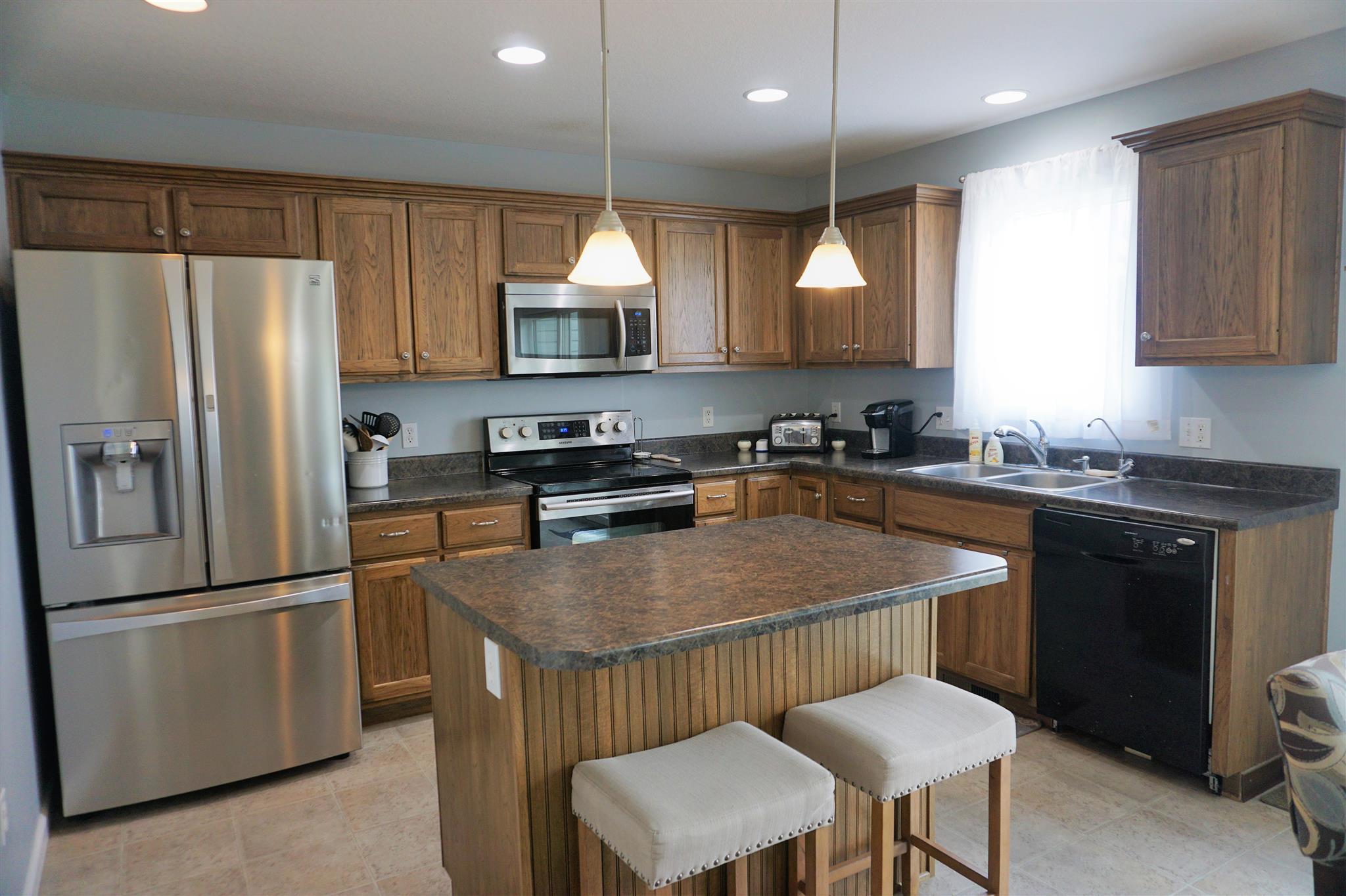 2649 Stonecrop Road Huntertown, IN 46748 - Photo 3 of 20