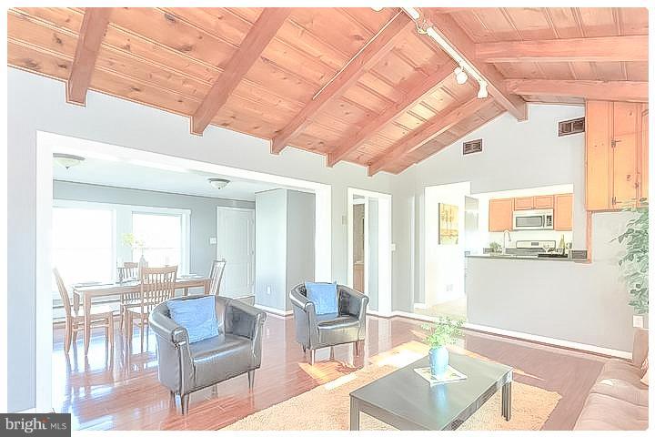 2433 Ellis Road Baltimore, MD 21234 - Photo 16 of 24 Family Room