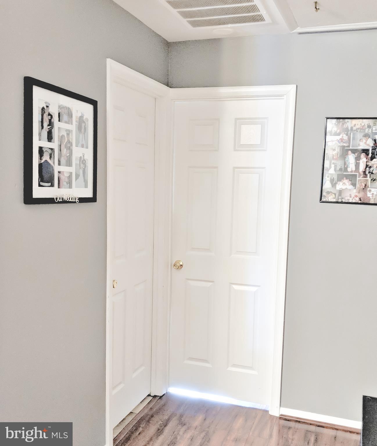 2433 Ellis Road Baltimore, MD 21234 - Photo 17 of 24 Hallway