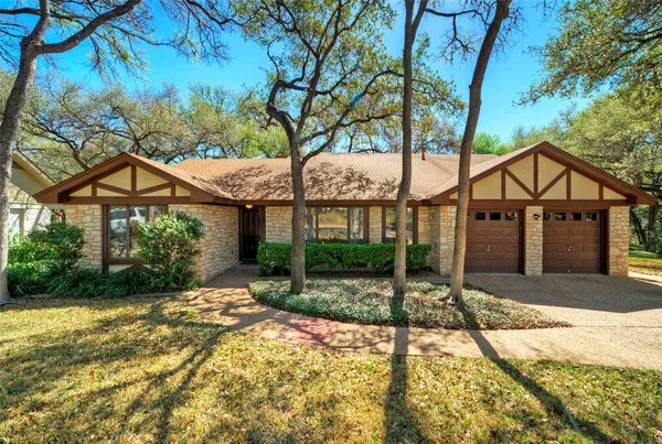 $1,495,000 | 3109 Eanes Circle, Austin, TX 78746