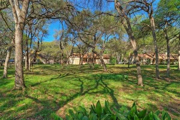 $1,495,000 | 3109 Eanes Circle, Austin, TX 78746