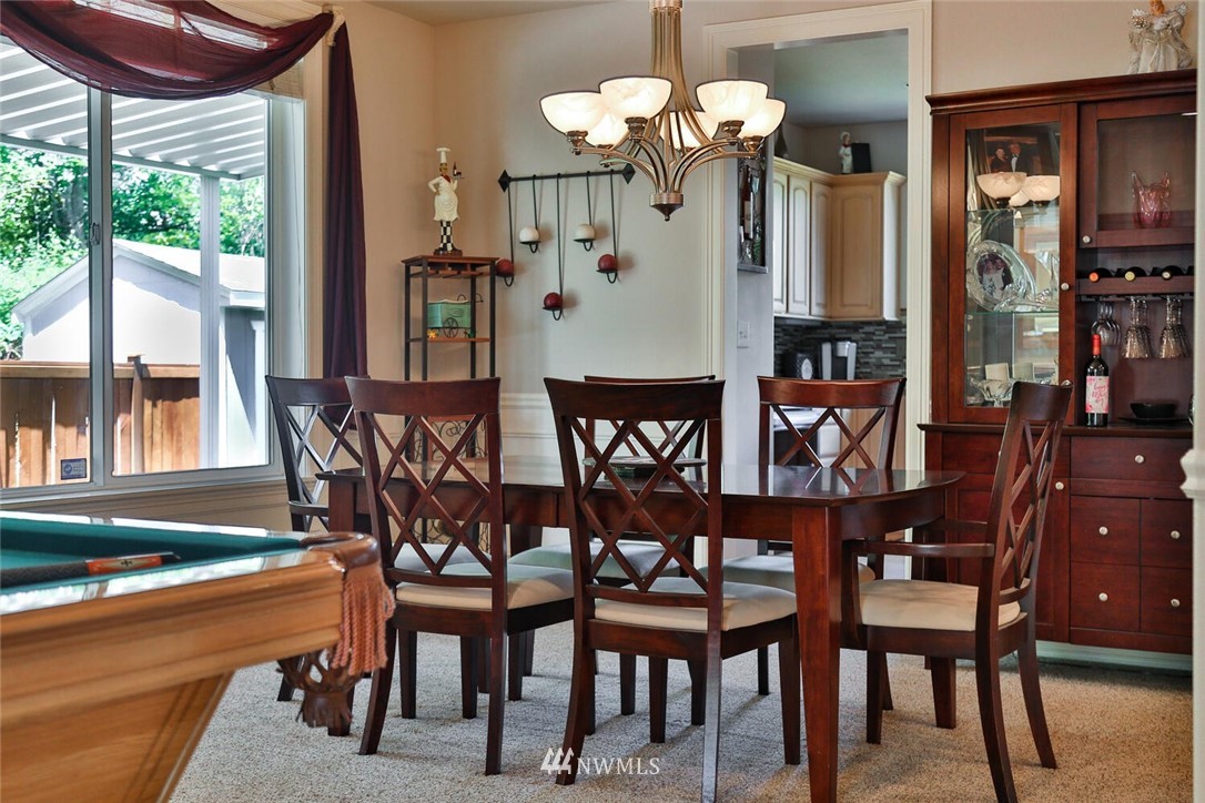 643 Orcas Avenue Northeast Renton, WA 98059 - Photo 14 of 40