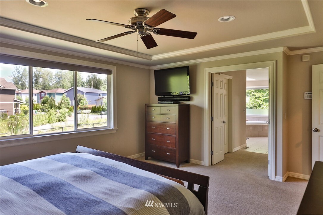 643 Orcas Avenue Northeast Renton, WA 98059 - Photo 20 of 40