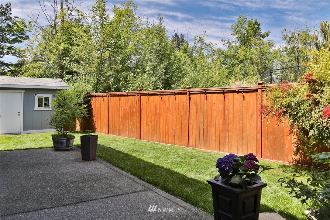 643 Orcas Avenue Northeast Renton, WA 98059 - Photo 32 of 40