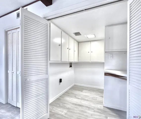 $2,100 | 897 Baird Drive, Baton Rouge, LA 70808