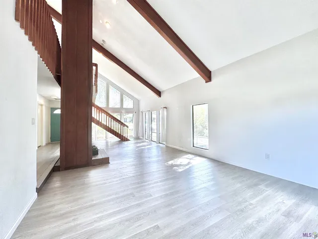 $2,100 | 897 Baird Drive, Baton Rouge, LA 70808