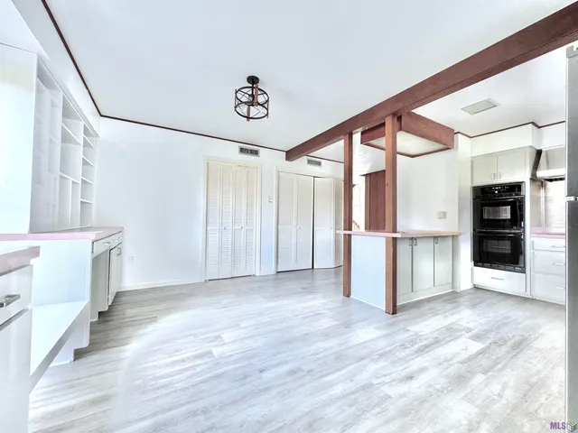 $2,100 | 897 Baird Drive, Baton Rouge, LA 70808