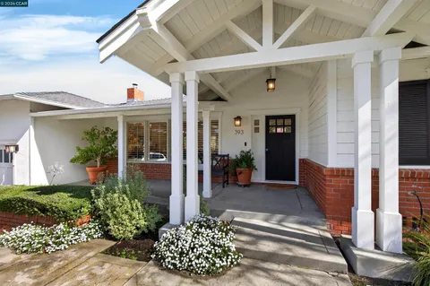 $2,195,000 | 393 Colorados Court, Lafayette, CA 94549