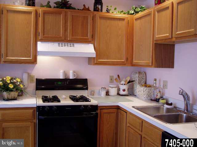 109 Country Ridge Drive Red Lion, PA 17356 - Photo 3 of 6 Gallery Image 3